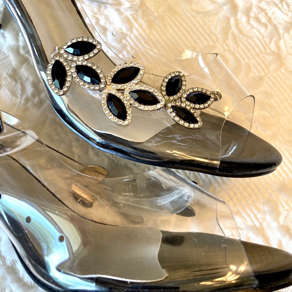 NWOT Angel Steps Heels - Picture 2 of 13